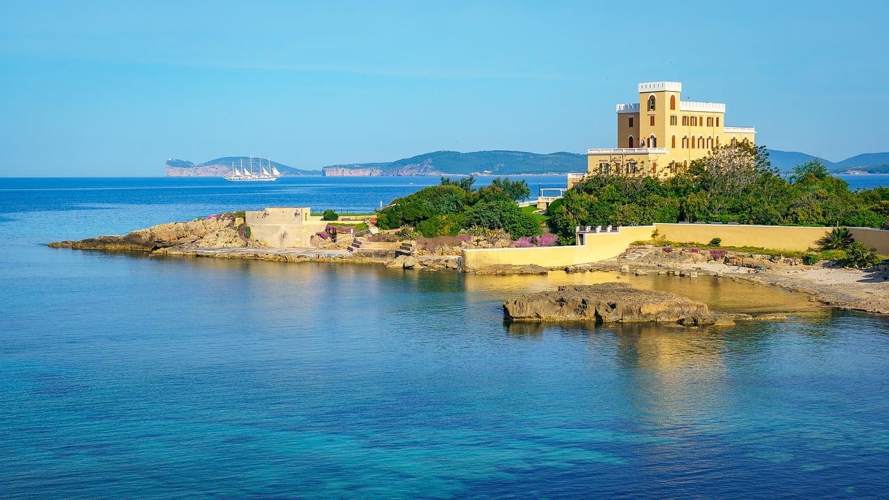 Sardinian Adventure: 5-Day Alghero & Surroundings Discovery